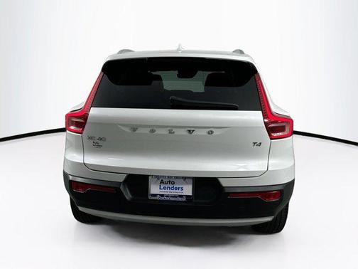 2022 Volvo XC40 T4 Inscription