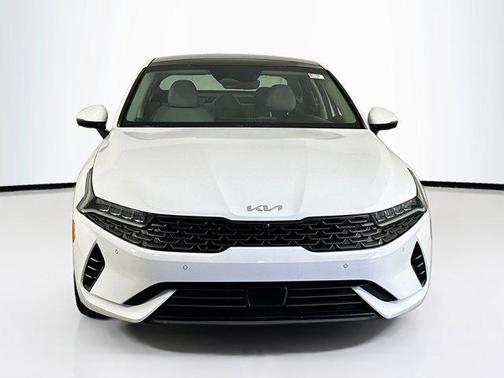 2022 Kia K5 EX