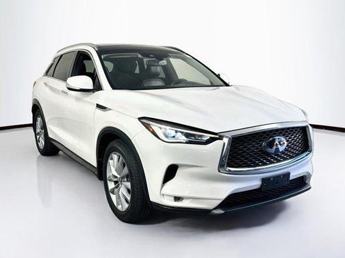 Lunar White 2022 INFINITI QX50 LUXE AWD