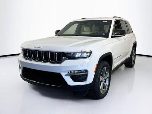 Bright White Clearcoat 2023 Jeep Grand Cherokee Limited