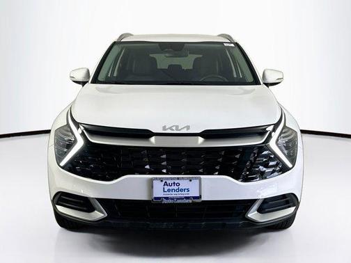 Glacial White Pearl 2024 Kia Sportage EX