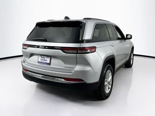 2024 Jeep Grand Cherokee Laredo