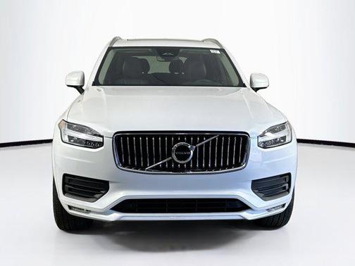 2023 Volvo XC90 B5 Core