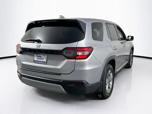 2023 Honda Pilot AWD EX-L 7 Passenger