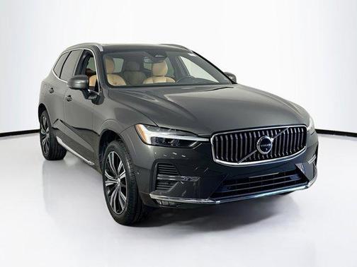 2022 Volvo XC60 B5 Inscription