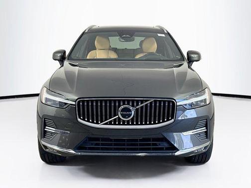 2022 Volvo XC60 B5 Inscription
