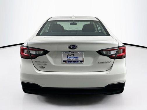 2025 Subaru Legacy Base