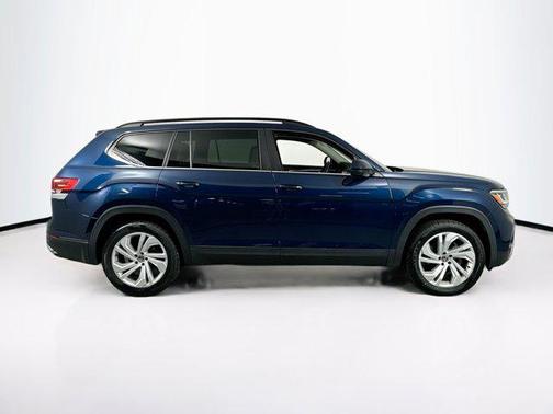 2022 Volkswagen Atlas 2.0T SE w/Technology