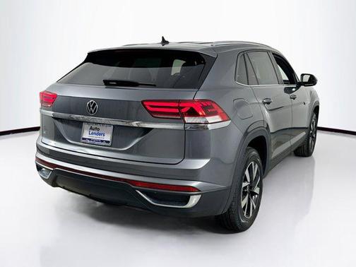 2023 Volkswagen Atlas Cross Sport 2.0T SE