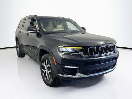 Rocky Mountain Pearlcoat 2023 Jeep Grand Cherokee L Limited