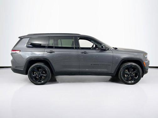 2022 Jeep Grand Cherokee L Altitude