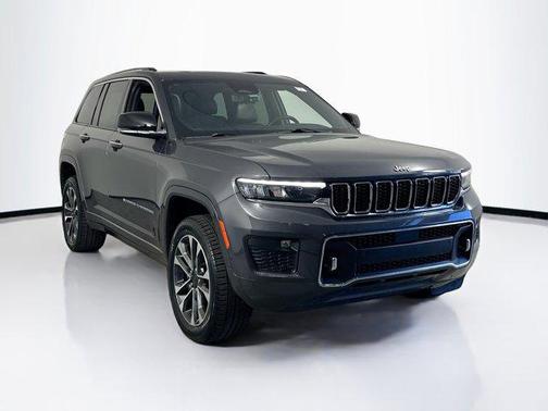 2022 Jeep Grand Cherokee Overland
