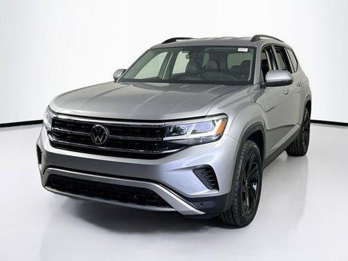 2023 Volkswagen Atlas 3.6L SE w/Technology