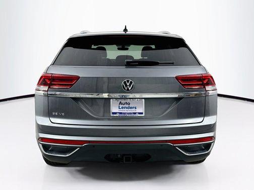Platinum Gray Metallic 2023 Volkswagen Atlas Cross Sport 3.6L V6 SE w/Technology