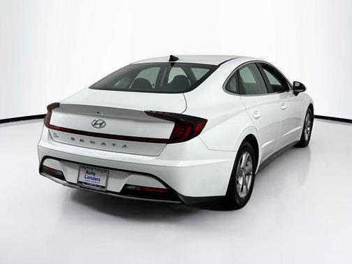 2023 Hyundai SONATA SE