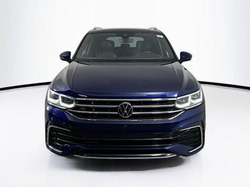 2022 Volkswagen Tiguan 2.0T SEL R-Line 4MOTION