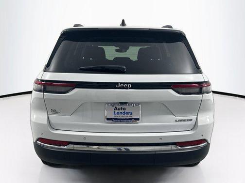 2023 Jeep Grand Cherokee Laredo
