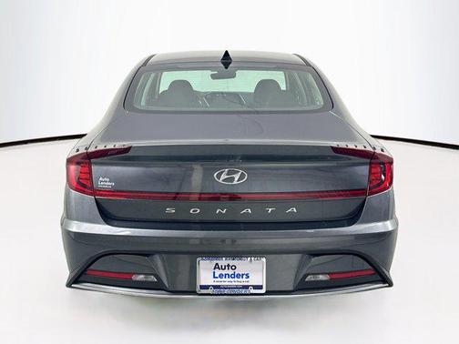 2023 Hyundai SONATA SE