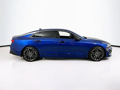 2021 Kia K5 GT
