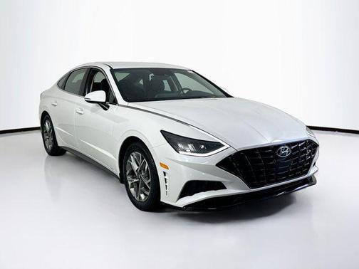 Quartz White 2022 Hyundai SONATA SEL