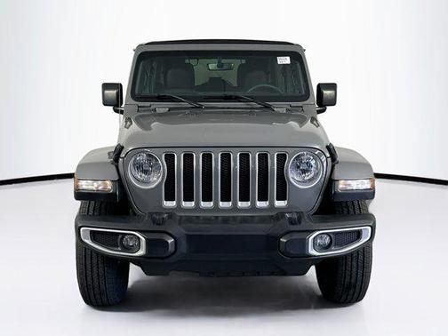 Sting-Gray Clearcoat 2023 Jeep Wrangler 4-Door Sahara 4x4