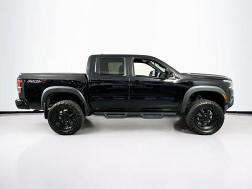 2023 Nissan Frontier PRO-X