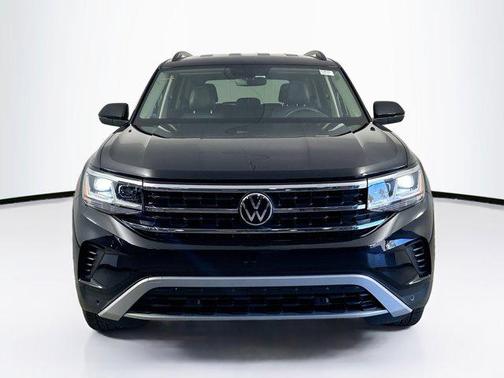 2023 Volkswagen Atlas 3.6L SE w/Technology