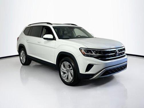 2022 Volkswagen Atlas 3.6L SE w/Technology