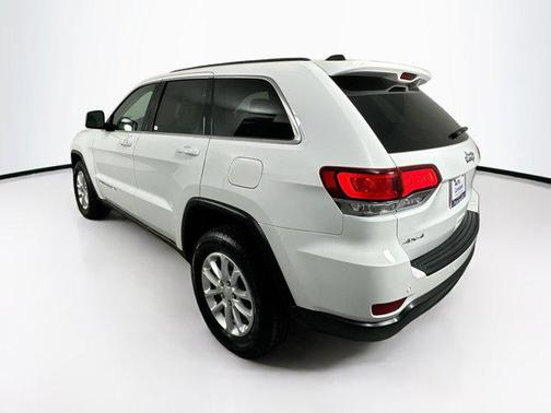 2022 Jeep Grand Cherokee Laredo
