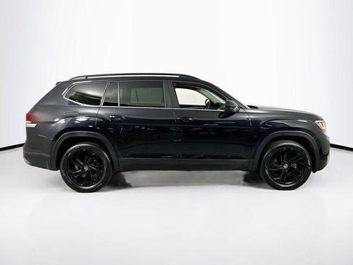2022 Volkswagen Atlas 3.6L SE w/Technology
