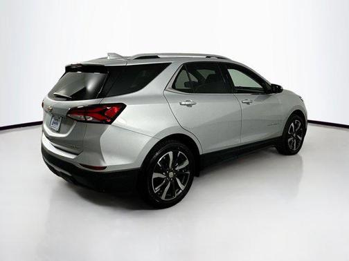 2022 Chevrolet Equinox Premier w/1LZ