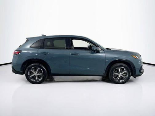 Nordic Forest Pearl 2023 Honda HR-V EX-L