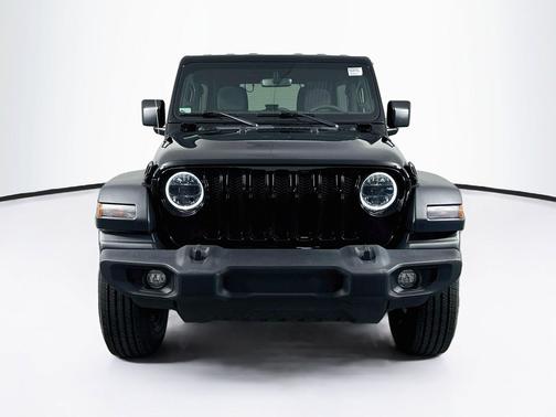Black Clearcoat 2023 Jeep Wrangler Sport
