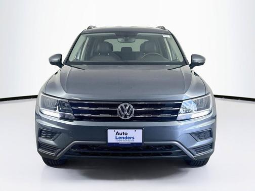 Platinum Gray Metallic 2021 Volkswagen Tiguan 2.0T SE 4MOTION