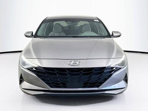 Fluid Metal 2023 Hyundai ELANTRA SEL