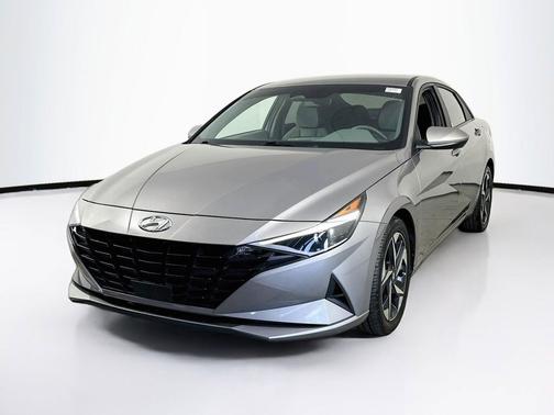Fluid Metal 2023 Hyundai ELANTRA SEL