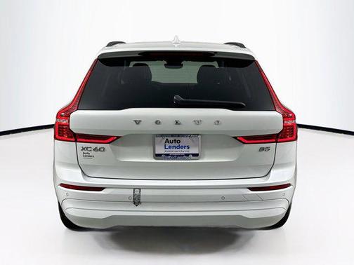 2023 Volvo XC60 B5 Core
