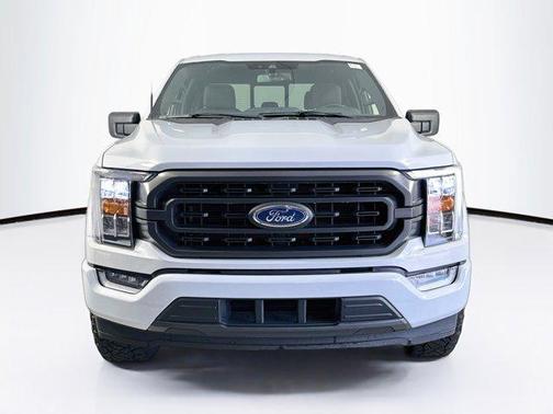 Space White Metallic 2022 Ford F-150 XLT