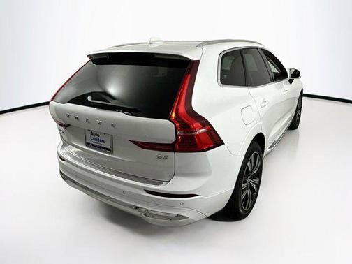2022 Volvo XC60 B5 Inscription