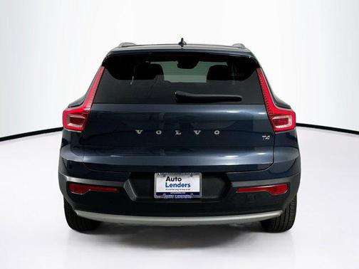 2022 Volvo XC40 T4 Inscription