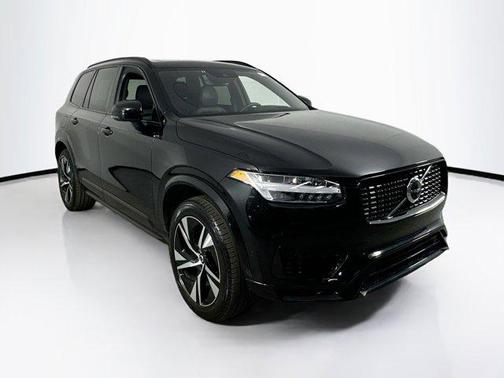 2022 Volvo XC90 Recharge Plug-In Hybrid T8 R-Design 7 Passenger