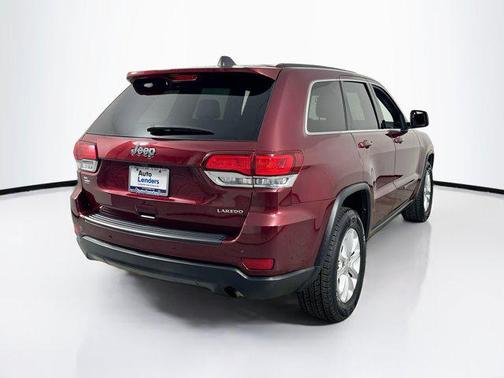 2022 Jeep Grand Cherokee Laredo