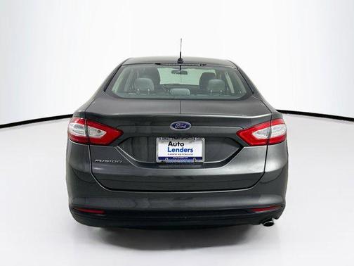 2016 Ford Fusion S