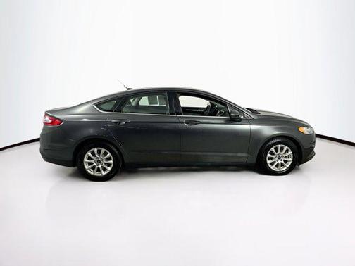 2016 Ford Fusion S