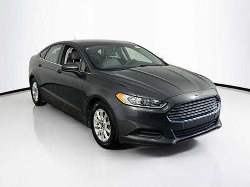 2016 Ford Fusion S