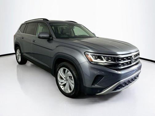 2022 Volkswagen Atlas 3.6L SE w/Technology