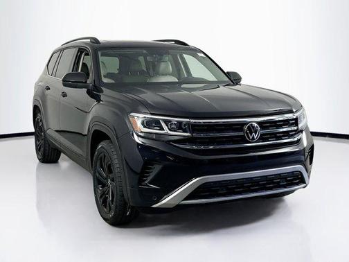 2022 Volkswagen Atlas 3.6L SE w/Technology