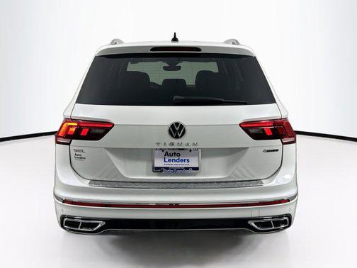 2022 Volkswagen Tiguan 2.0T SEL R-Line 4MOTION