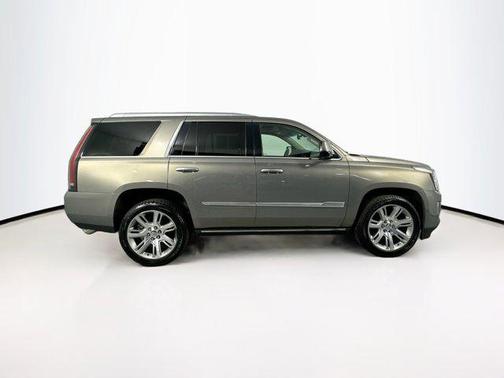 2018 Cadillac Escalade Premium Luxury