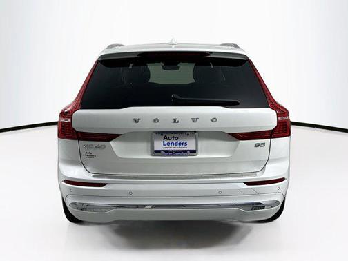 2022 Volvo XC60 B5 Inscription